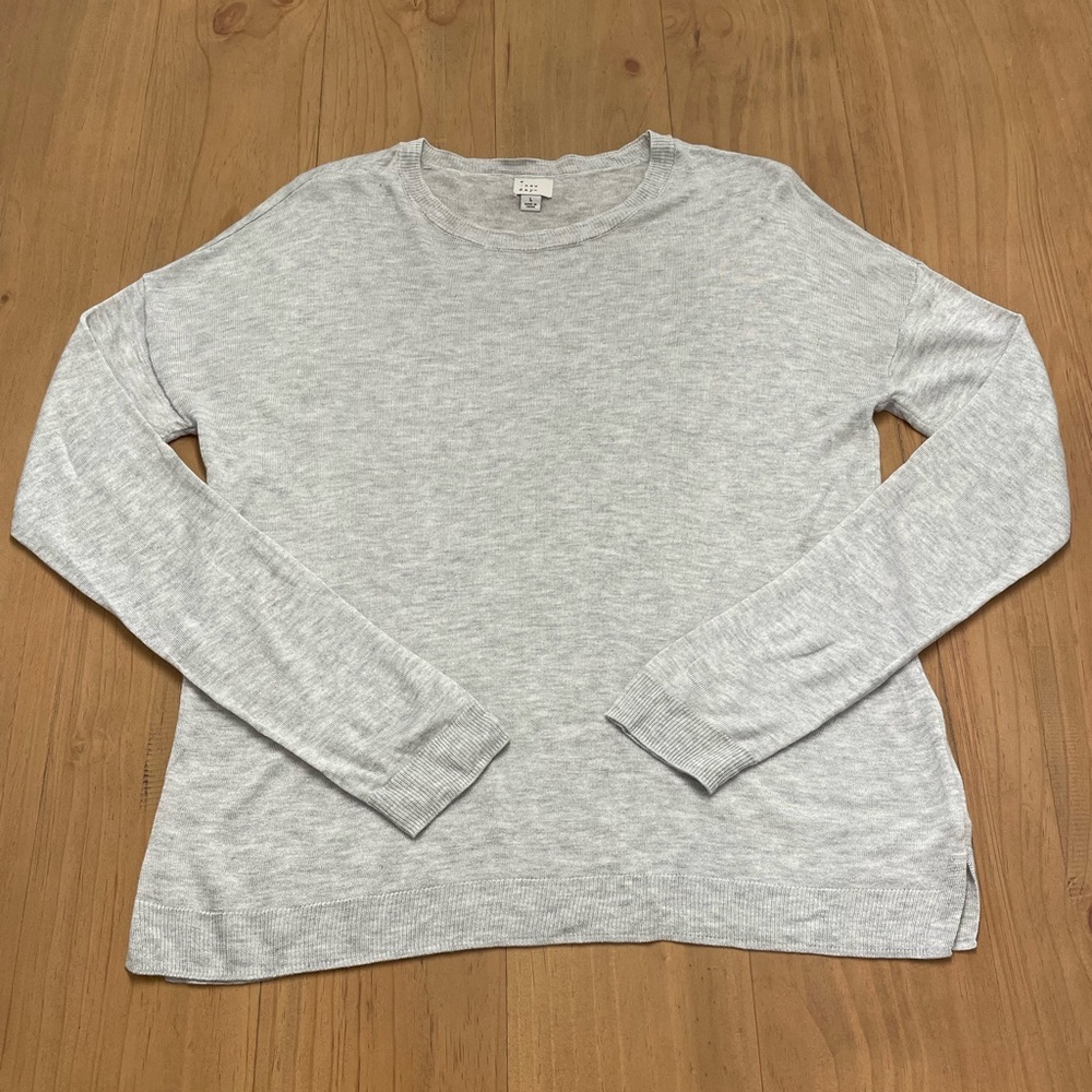 NWOT A New Day Thin Grey Size Large Sweater